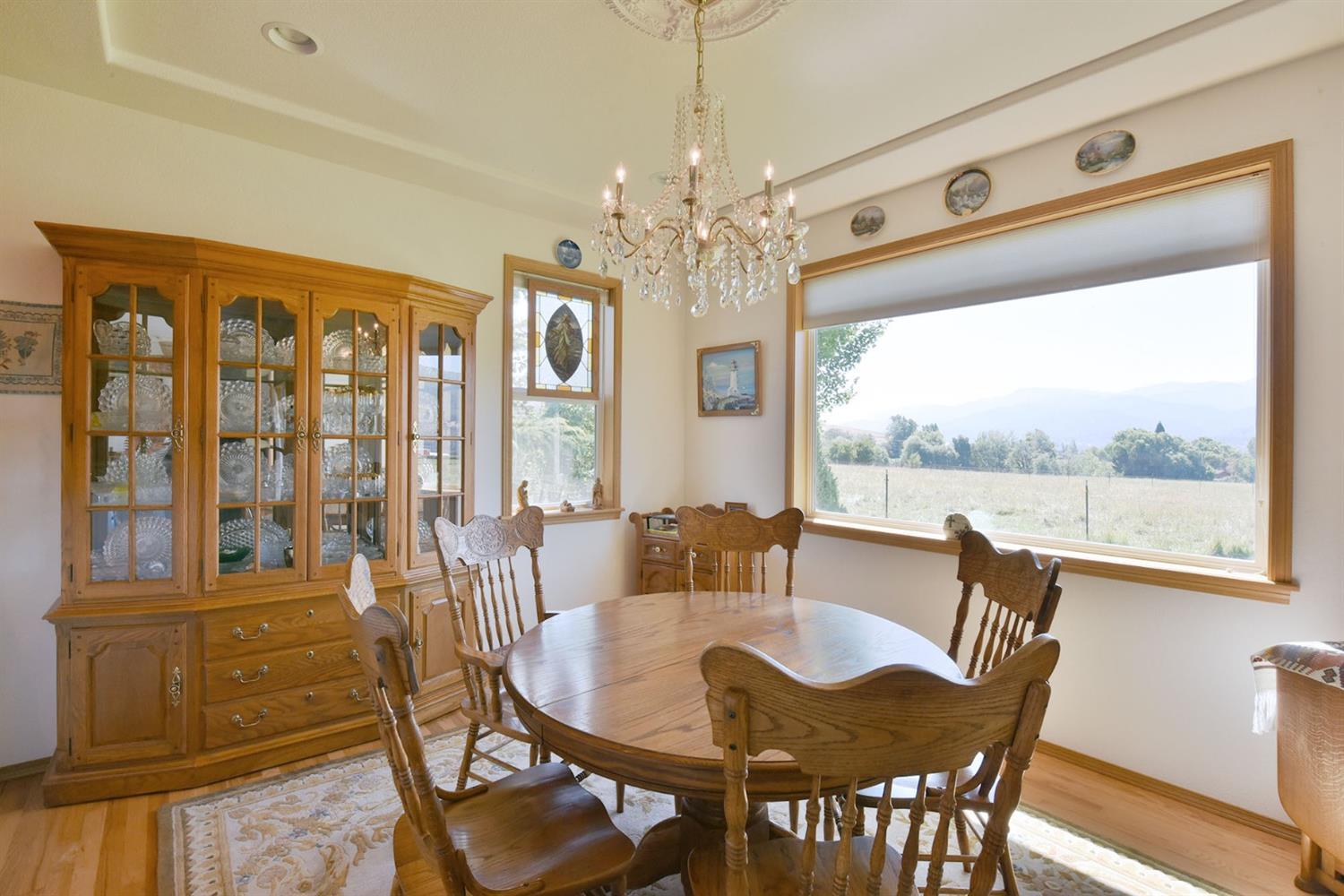 684 East Valley View Road Ashland, OR 97520 - Photo 8 of 28 Additional Photo
