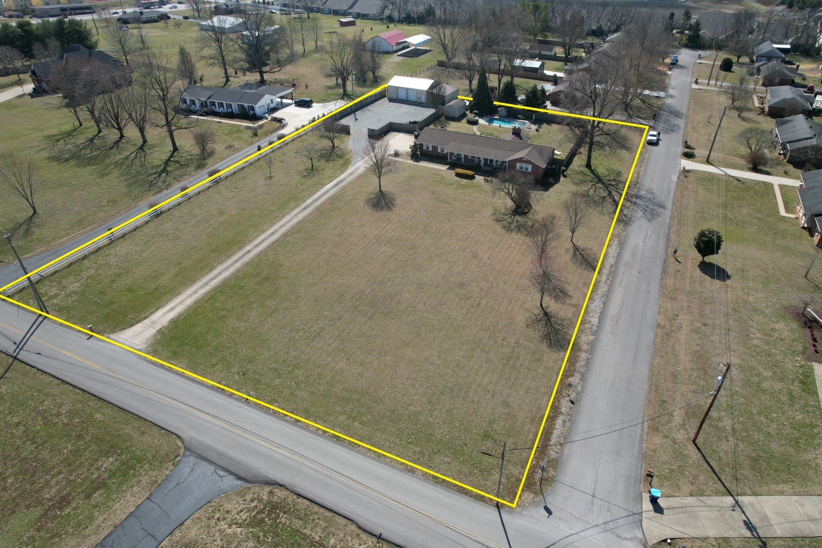 2826 Emery Road Murfreesboro, TN 37130 - Photo 3 of 29 Gallery Image 3