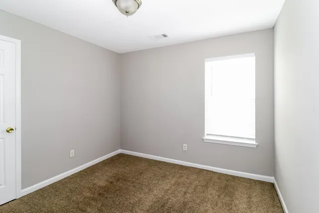 $1,455 | 1052 Cross Wood Lane, Cordova, TN 38018