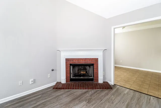 $1,455 | 1052 Cross Wood Lane, Cordova, TN 38018