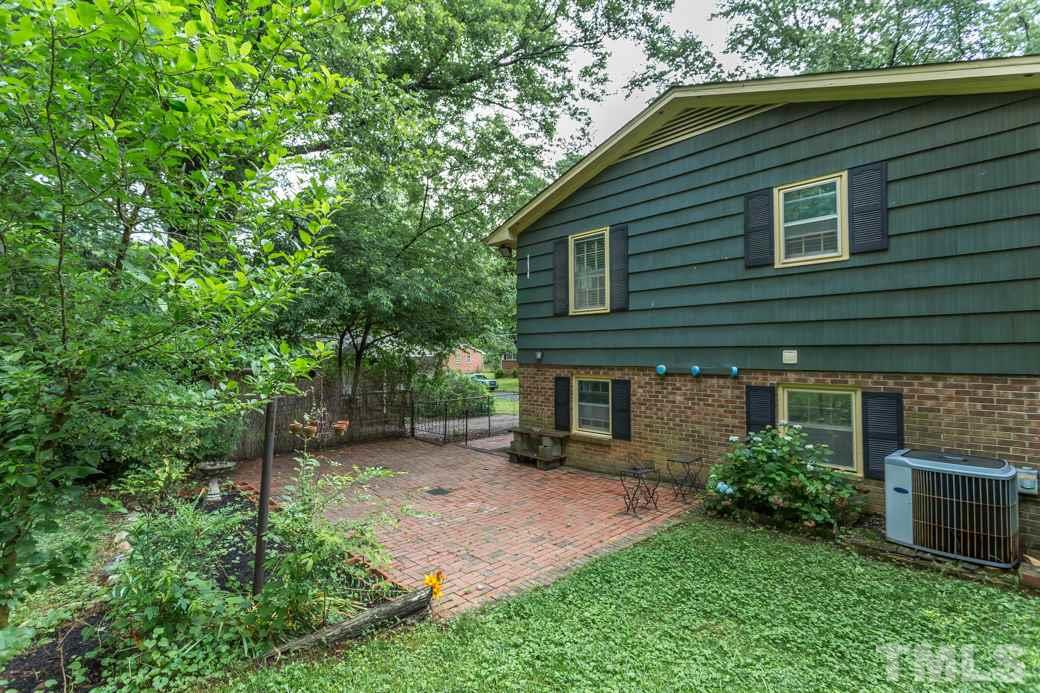 2108 Balboa Road Raleigh, NC 27603 - Photo 18 of 23 Enjoy evenings on the back patios!