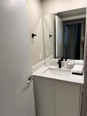 $4,500 | 10185 Collins Avenue, Unit 1220, Bal Harbour, FL 33154