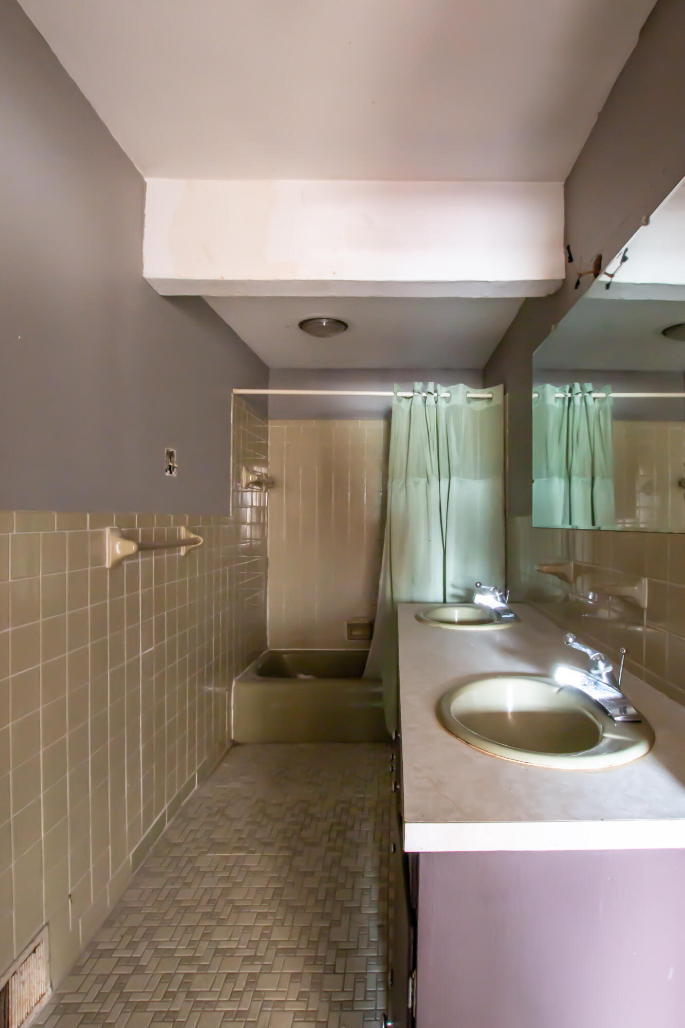 17359 Rim Road Abingdon, VA 24210 - Photo 9 of 22 Bath