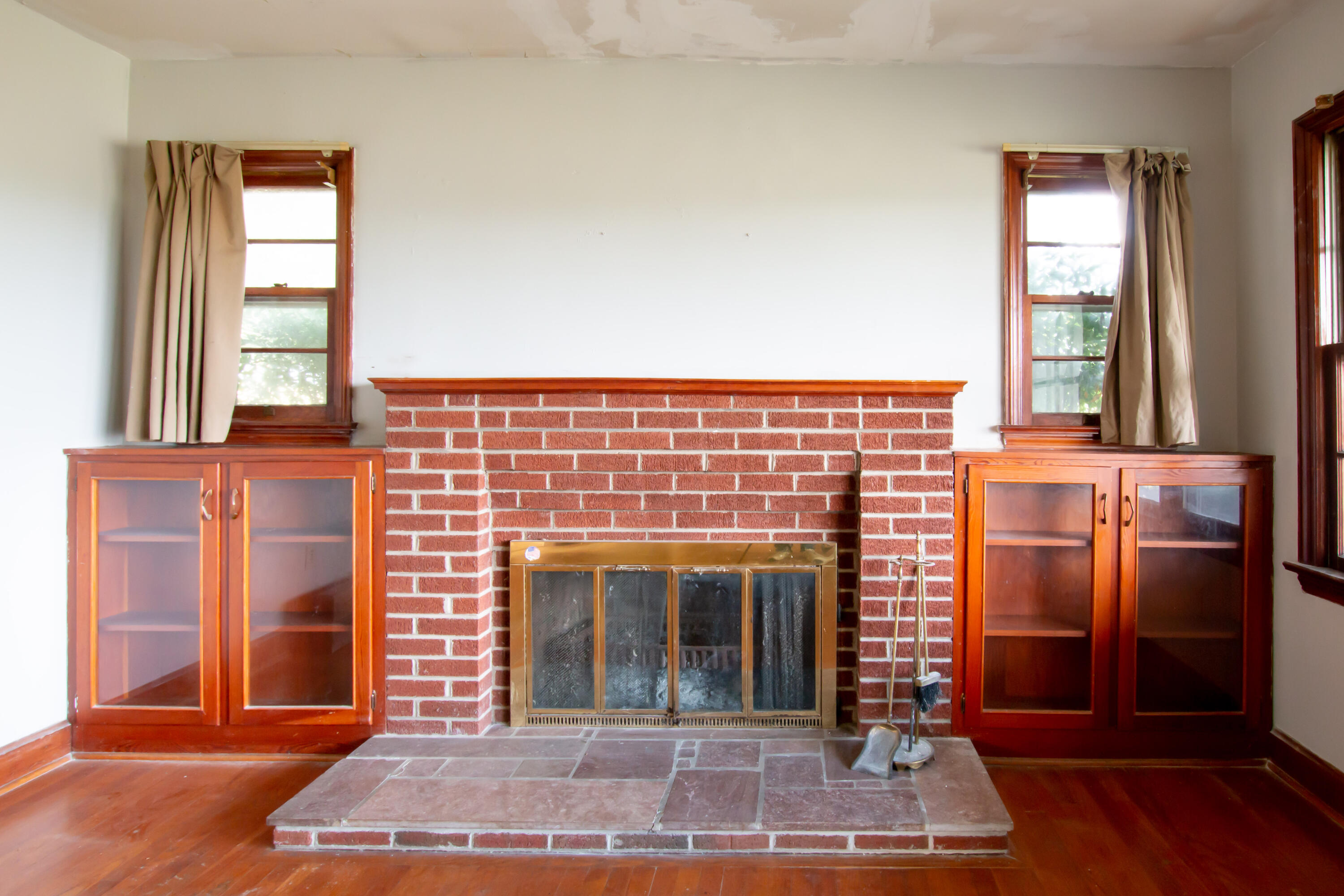 17359 Rim Road Abingdon, VA 24210 - Photo 10 of 22 Built Ins