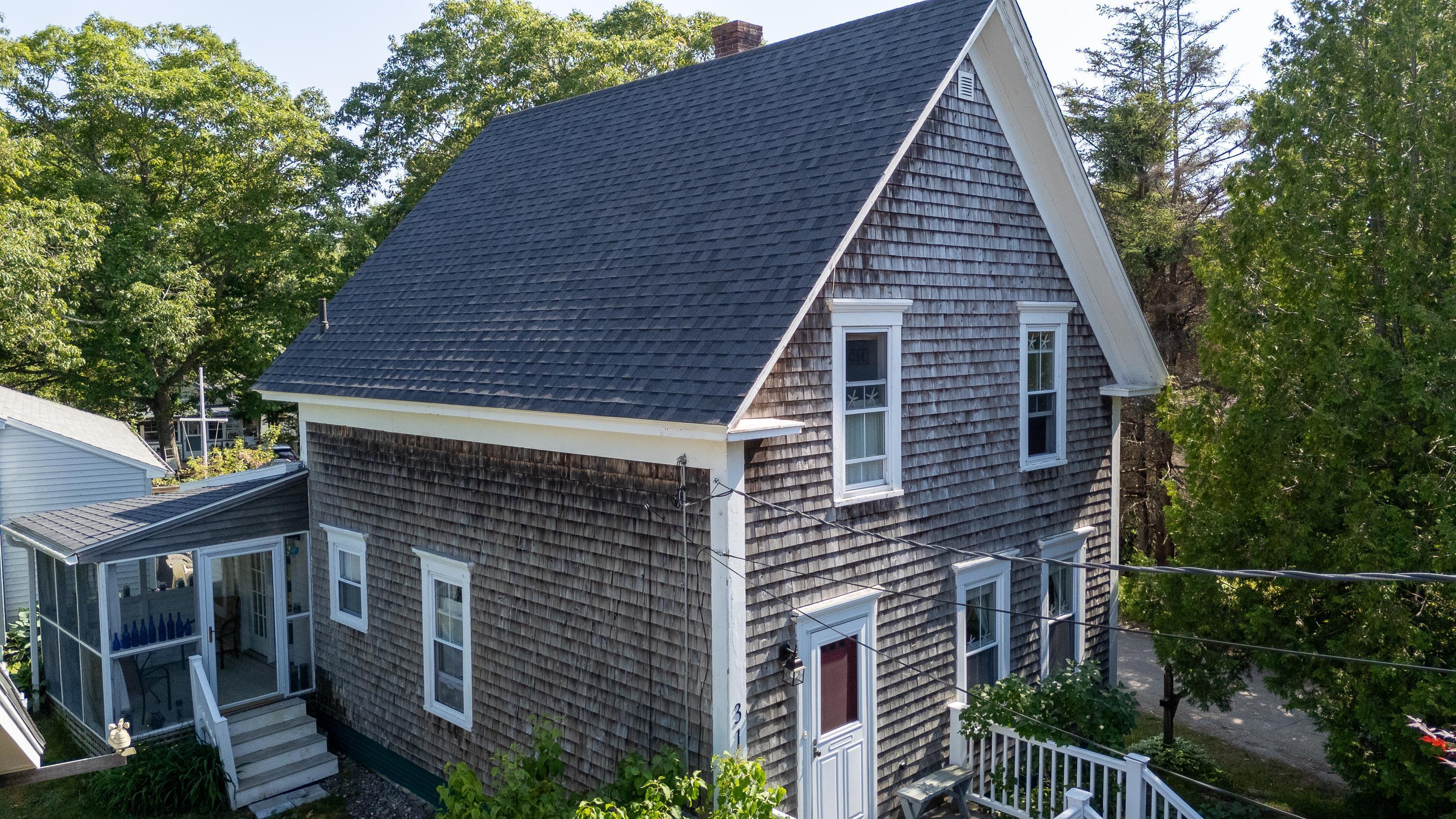 31 Bay Street Boothbay Harbor, ME 04538 - Photo 41 of 57 Archetural shingles