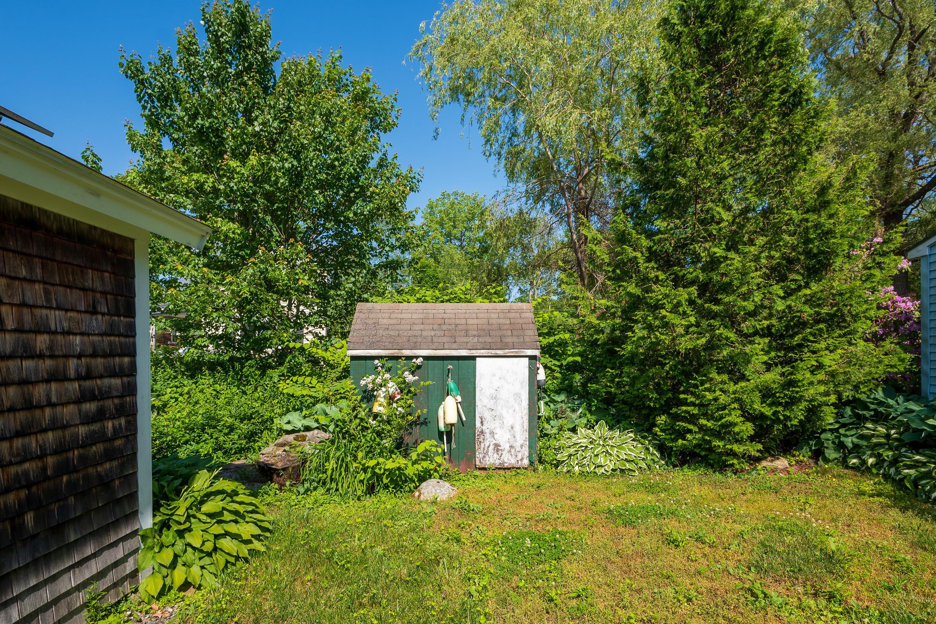 31 Bay Street Boothbay Harbor, ME 04538 - Photo 48 of 57 Garden Shed