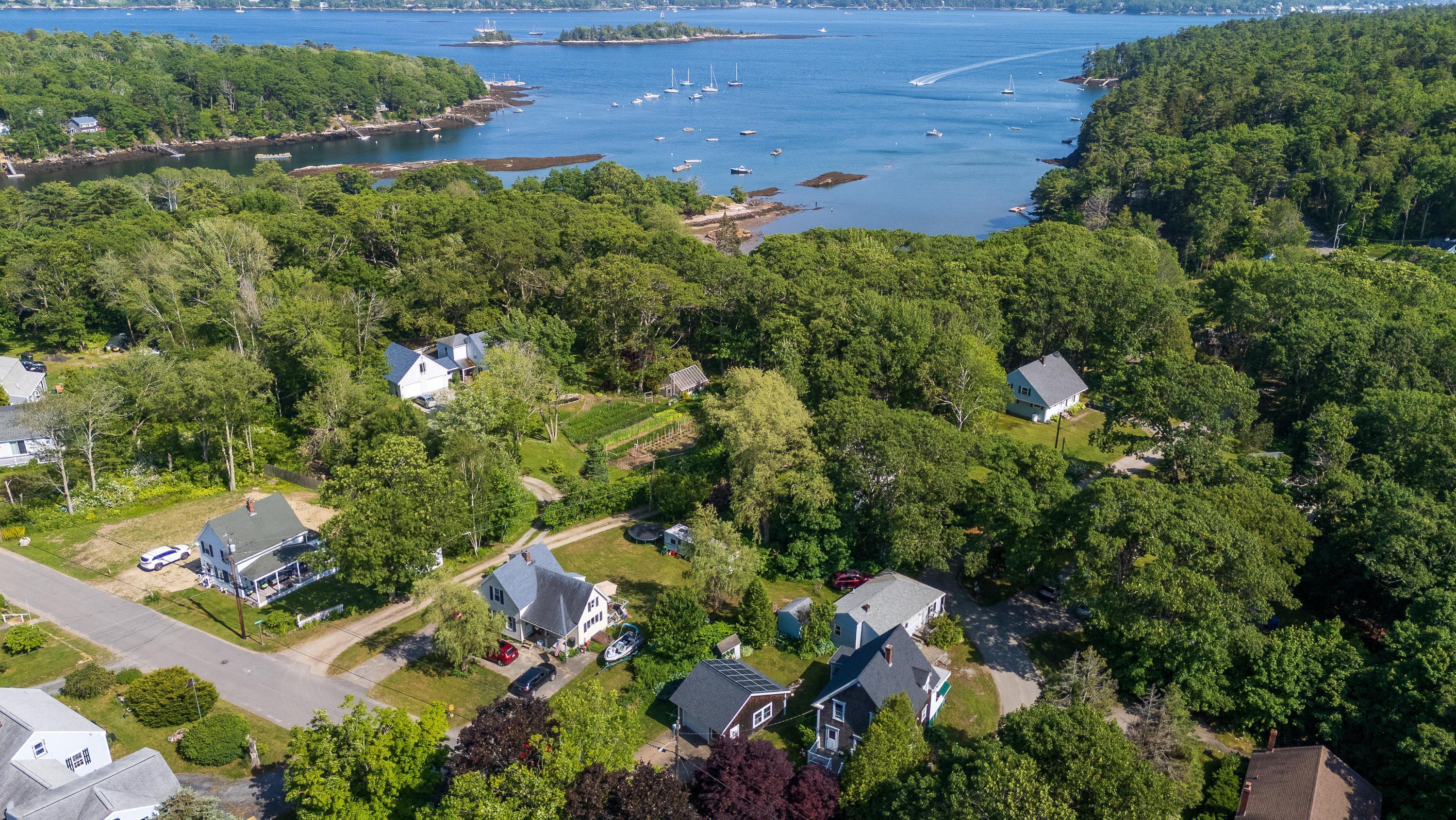 31 Bay Street Boothbay Harbor, ME 04538 - Photo 52 of 57 5 minute walk to Barrett's Park