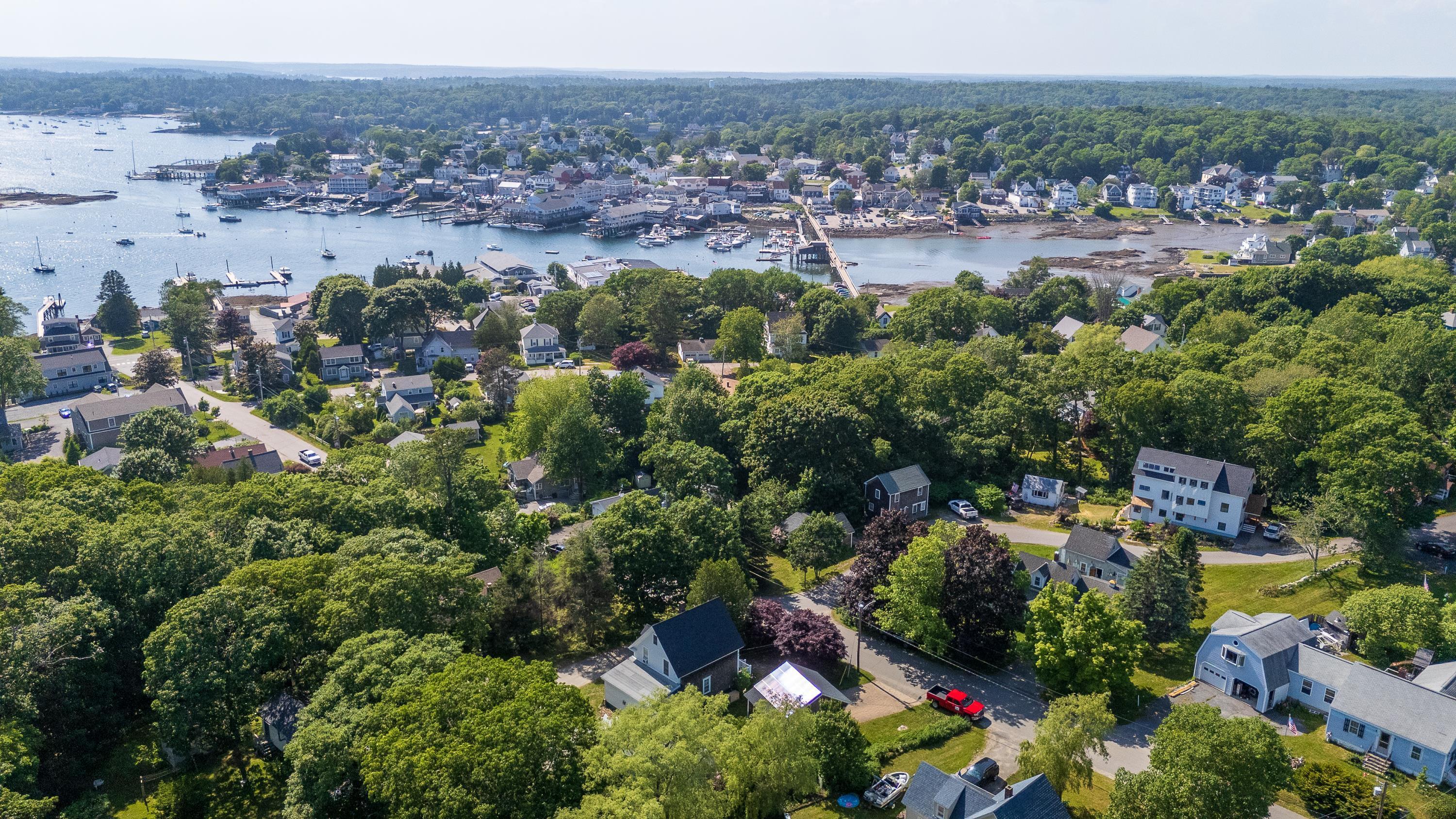 31 Bay Street Boothbay Harbor, ME 04538 - Photo 54 of 57 Quiet neighborhood