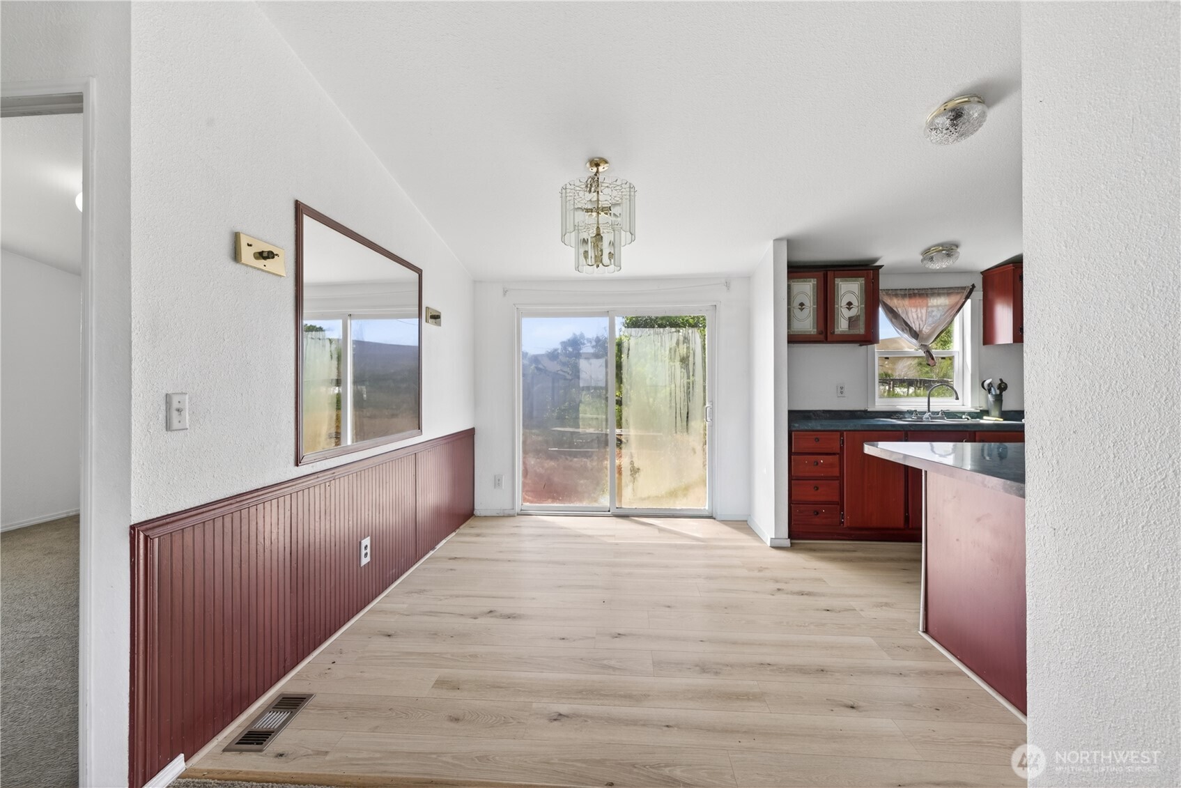 2643 West Bench Road Othello, WA 99344 - Photo 5 of 38