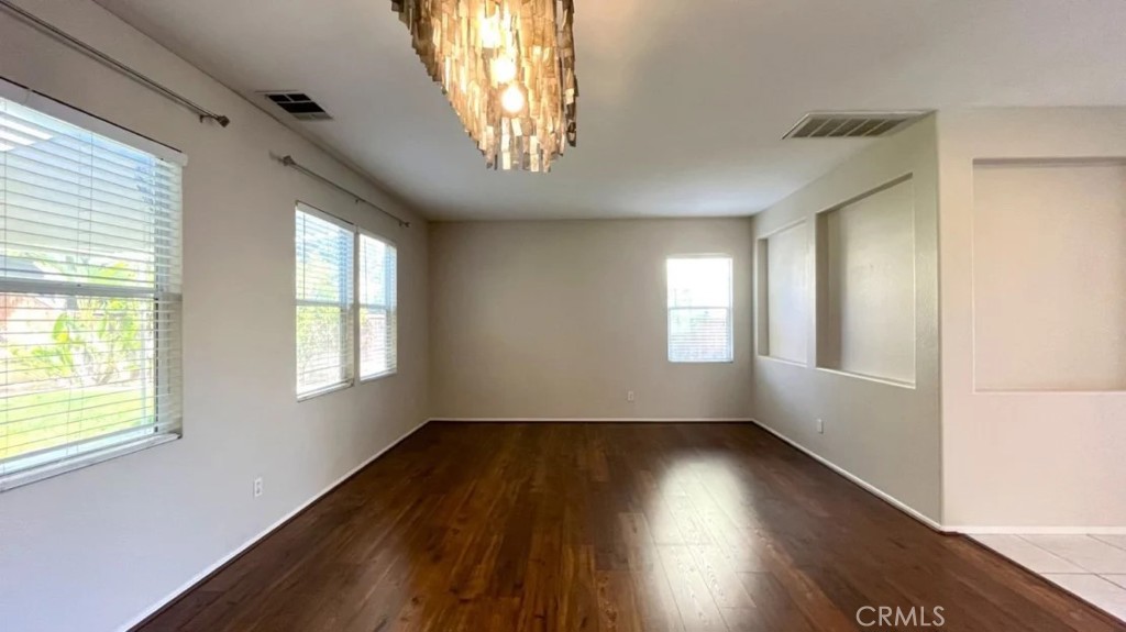 19059 Weathervane Place Riverside, CA 92508 - Photo 11 of 39 Downstairs large living room