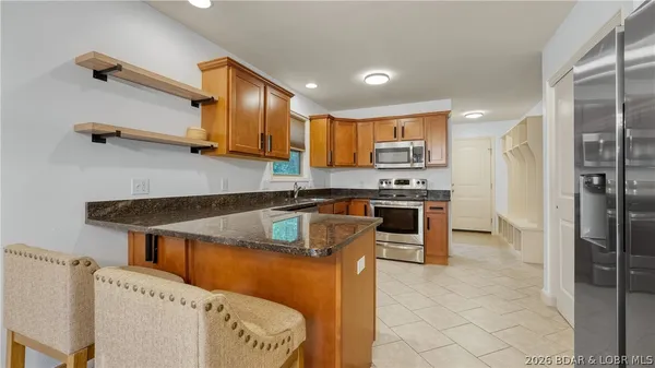 $605,000 | 124 Palmer Drive, Lake Ozark, MO 65049