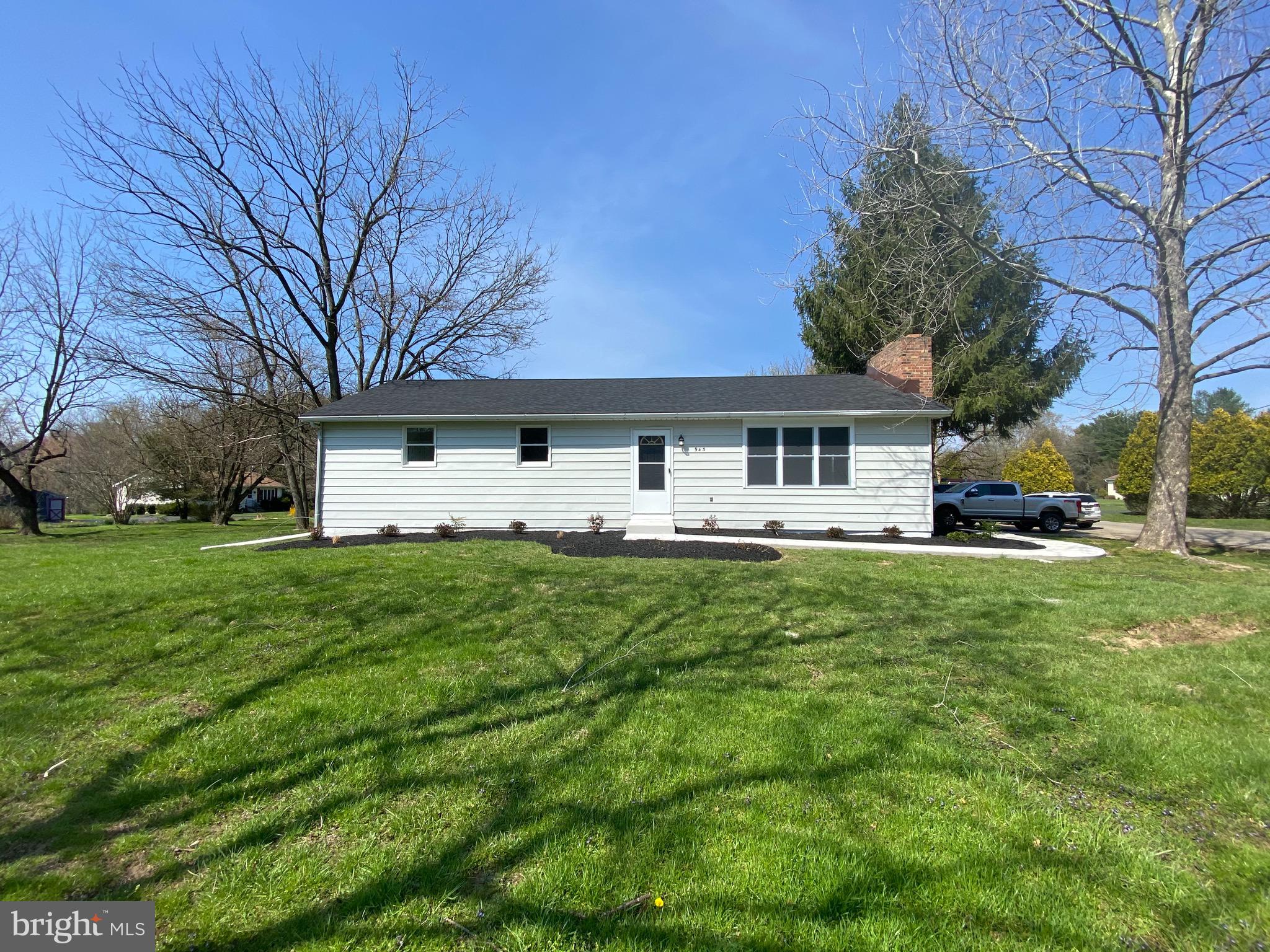943 Elk Mills Road Elkton, MD 21921 - Photo 2 of 23 Welcome home!!!