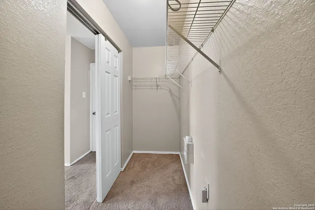 $219,900 | 8859 Kestrel Oak, Converse, TX 78109