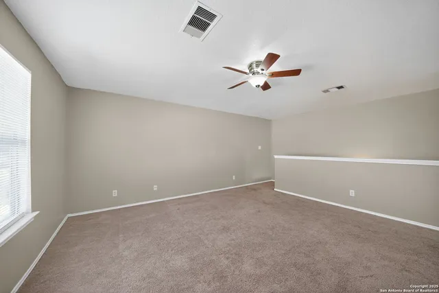 $219,900 | 8859 Kestrel Oak, Converse, TX 78109