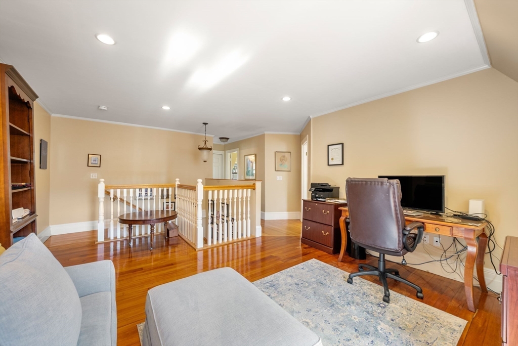 7 Hamilton Street, Unit 3 Salem, MA 01970 - Photo 18 of 30