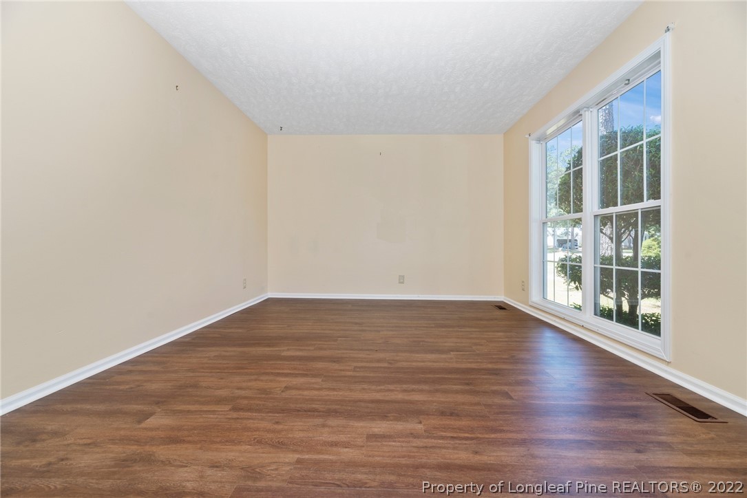 715 Brougham Road Fayetteville, NC 28311 - Photo 6 of 31 Gallery Image 6