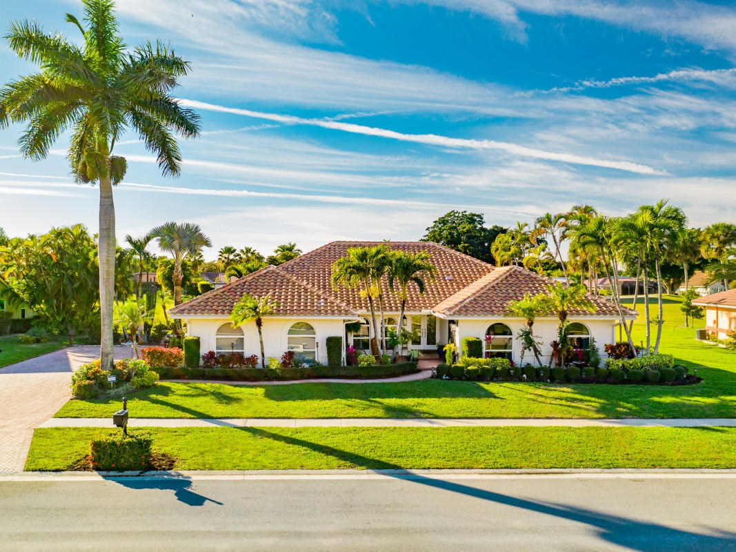 10370 Camelback Lane Boca Raton, FL 33498 - Photo 1 of 33 0110370CamelbackLnAerial1jpg