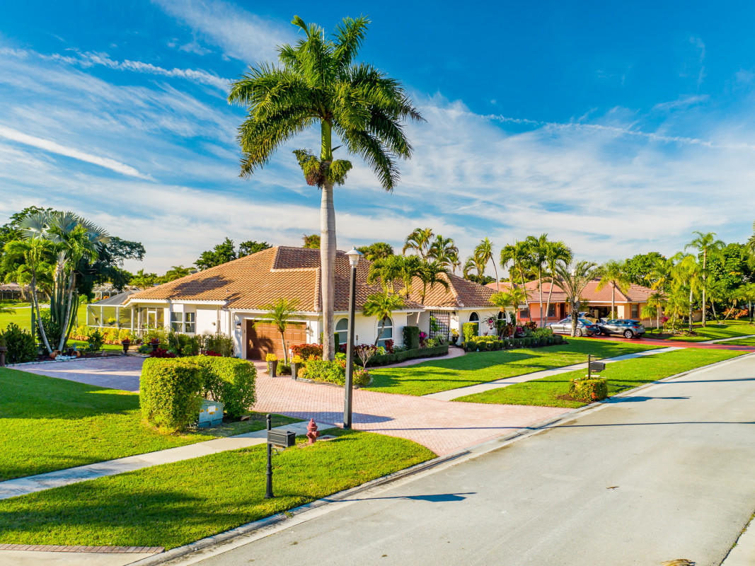10370 Camelback Lane Boca Raton, FL 33498 - Photo 3 of 33 0210370CamelbackLnAerialjpg