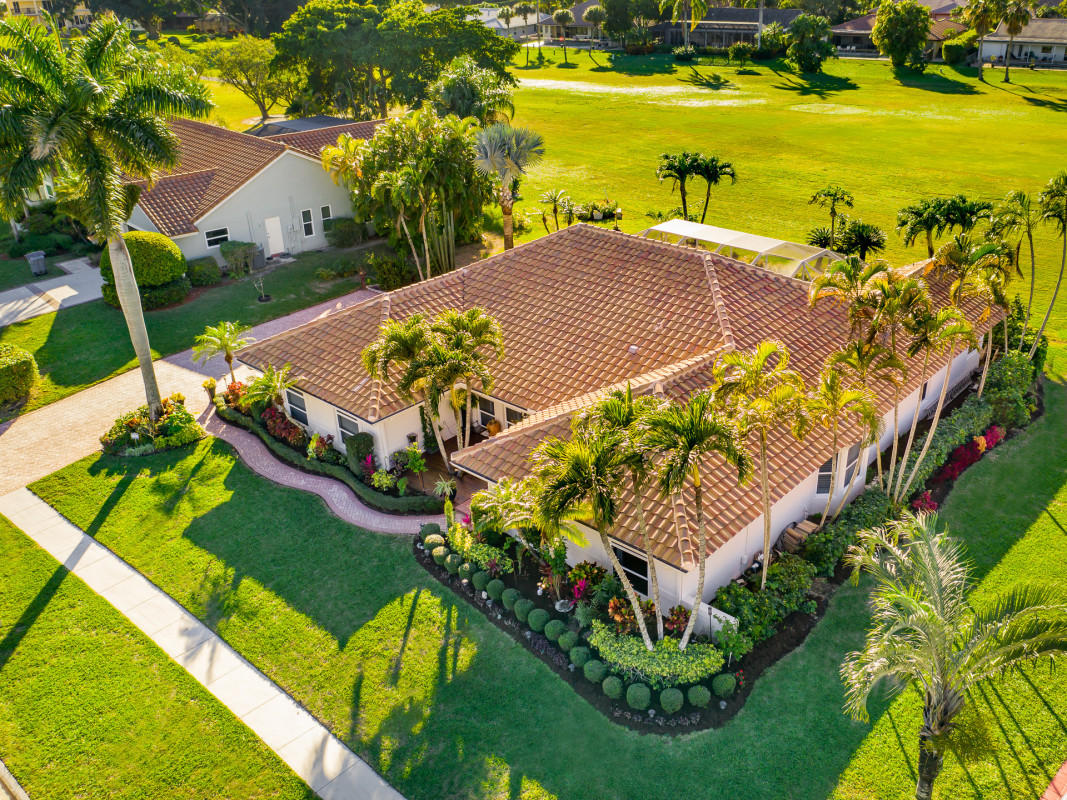 10370 Camelback Lane Boca Raton, FL 33498 - Photo 6 of 33 2810370CamelbackLnAerialjpg