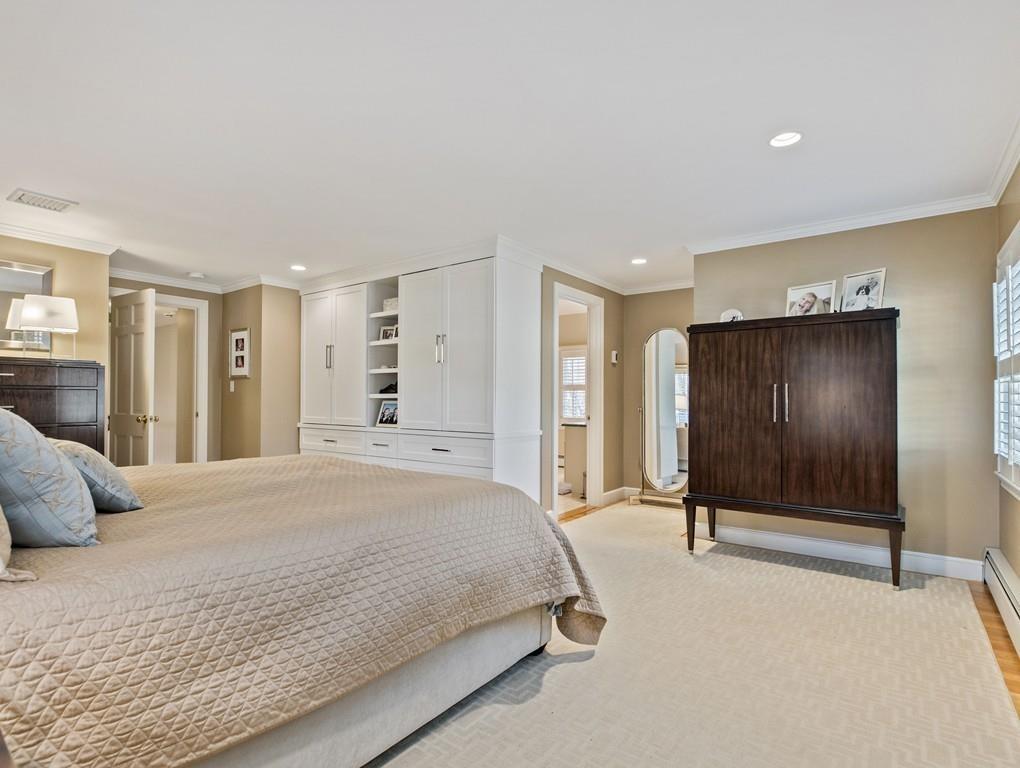 15 Woodfield Road Wellesley, MA 02482 - Photo 12 of 18