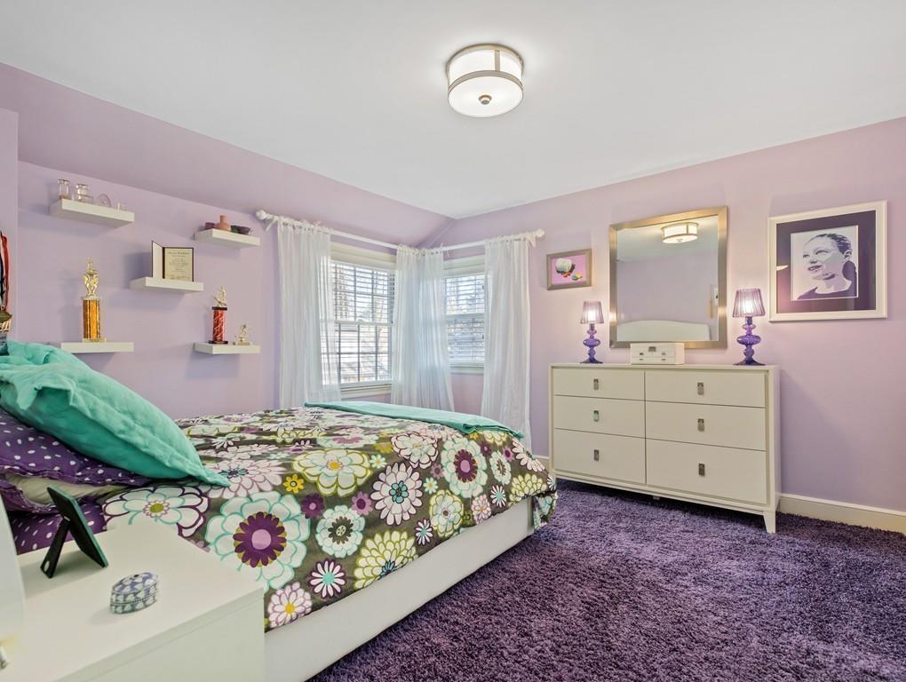 15 Woodfield Road Wellesley, MA 02482 - Photo 13 of 18