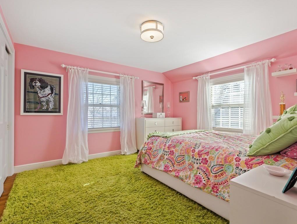 15 Woodfield Road Wellesley, MA 02482 - Photo 14 of 18