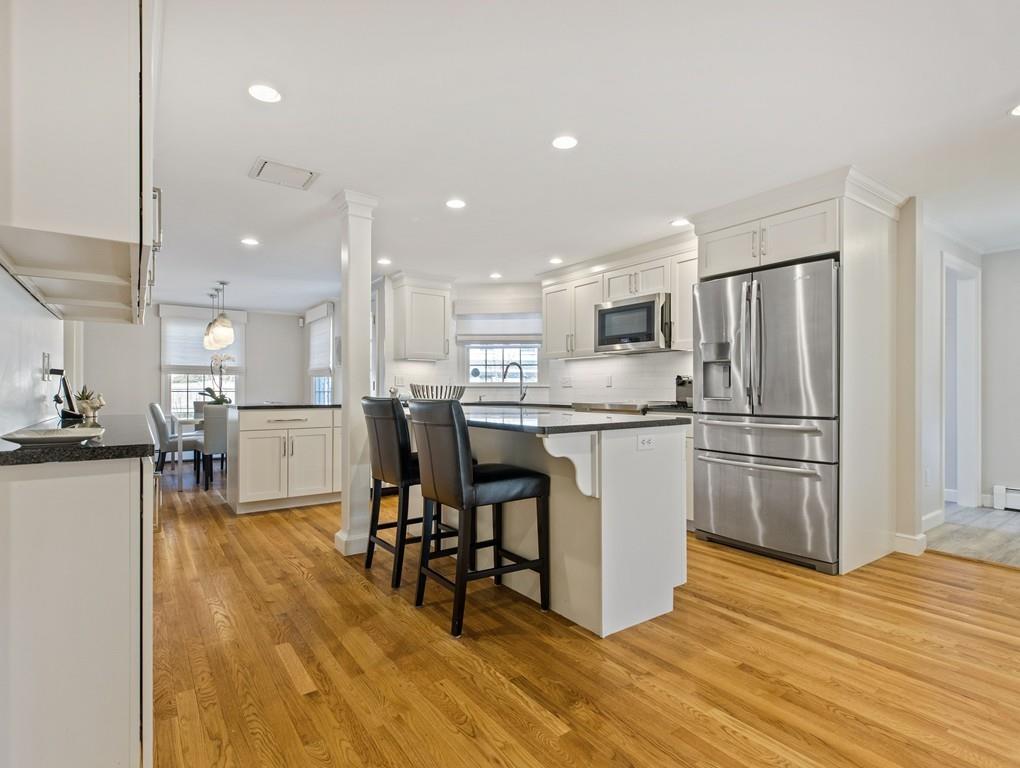 15 Woodfield Road Wellesley, MA 02482 - Photo 4 of 18