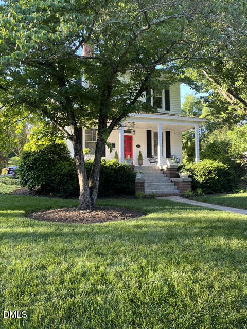 211 Barnett Avenue Roxboro, NC 27573 - Photo 2 of 5 front corner