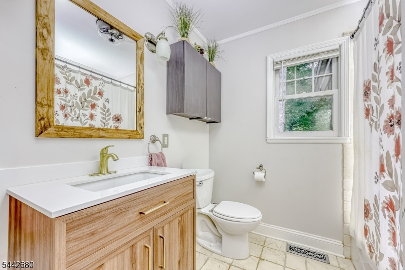 95 Balsam Road Wayne, NJ 07470 - Photo 11 of 20