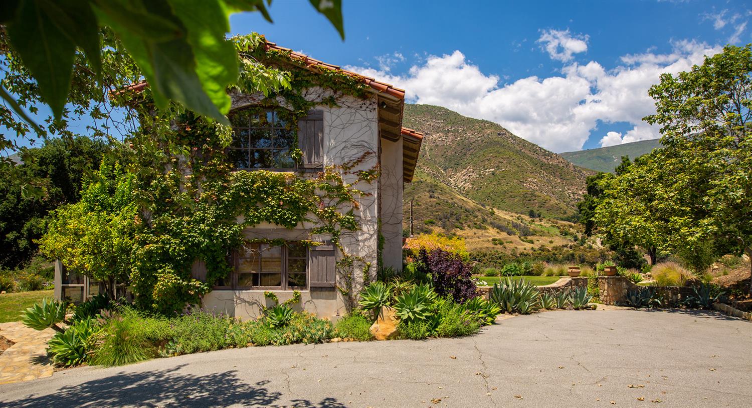 3191 Ladera Road Ojai, CA 93023 - Photo 11 of 29 a front view of a house with a yard