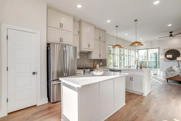 $3,000 | 2824 Weisenberger Street, Unit 102, Fort Worth, TX 76107