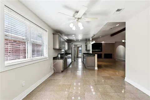 $394,999 | 3479 West Esplanade Avenue, Metairie, LA 70002