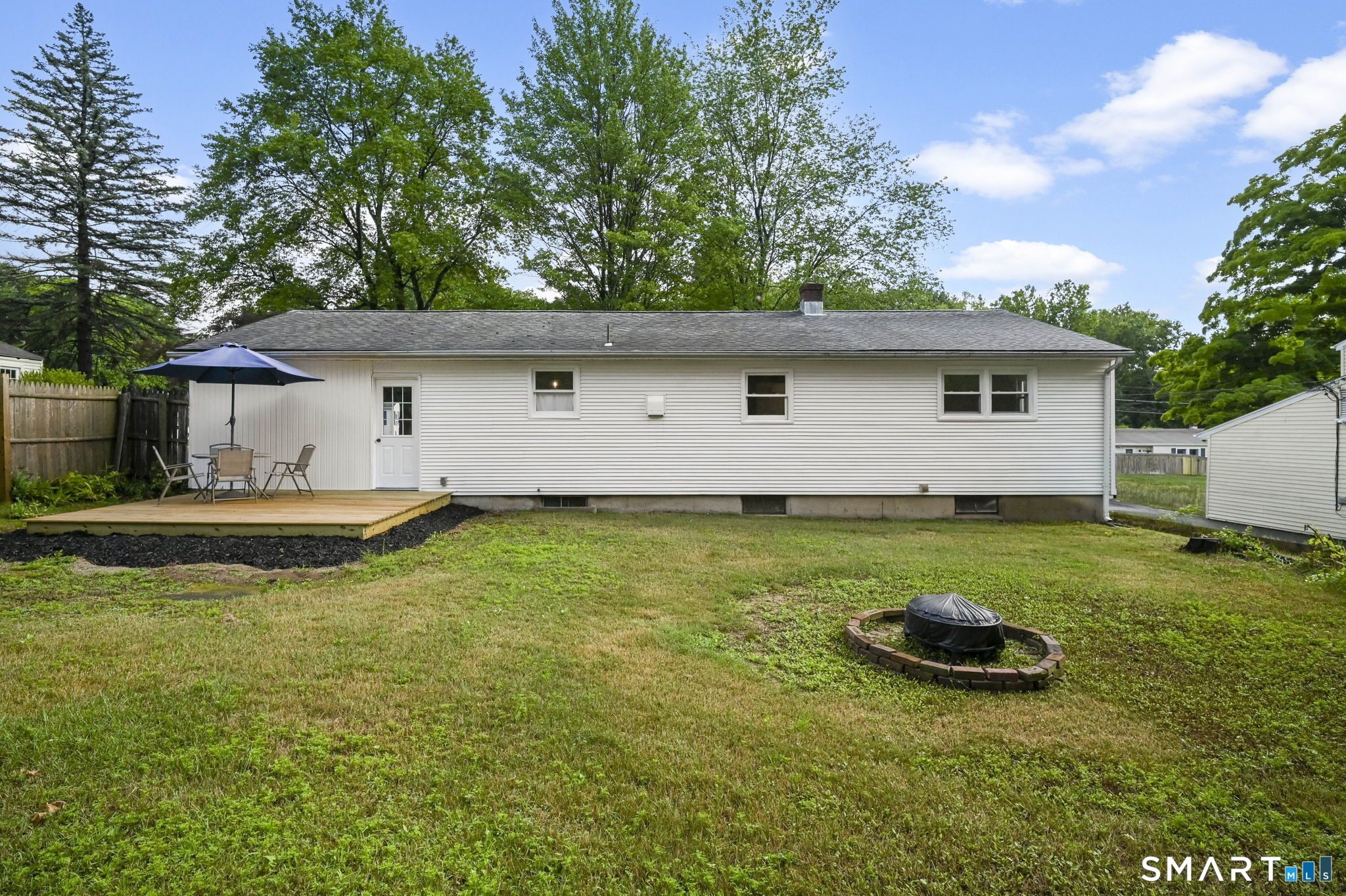 31 Meadowlark Road Enfield, CT 06082 - Photo 19 of 25 View of the rear of the home