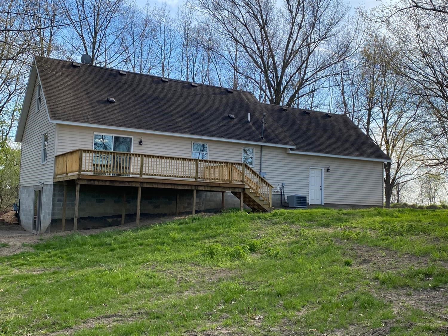 16750 Farnsworth Road Stockbridge, MI 49285 - Photo 4 of 29 Photo 4