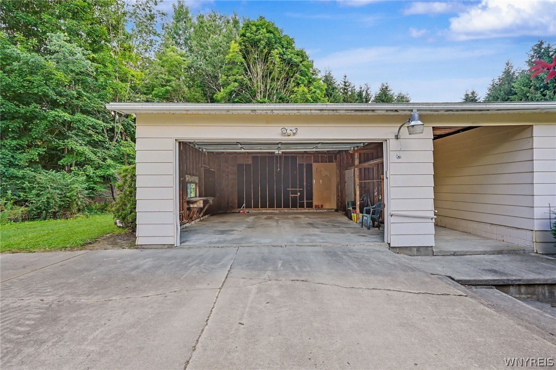 9411 Very Road Machias, NY 14101 - Photo 4 of 43