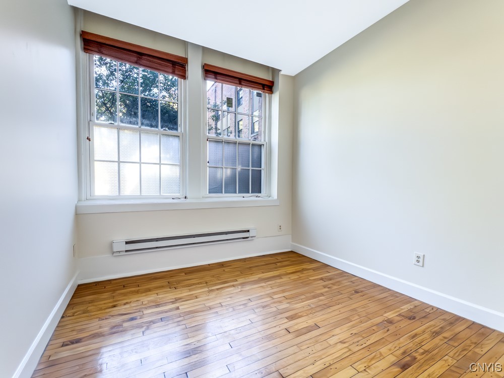 917 Madison Street, Unit 5 Syracuse, NY 13210 - Photo 11 of 19