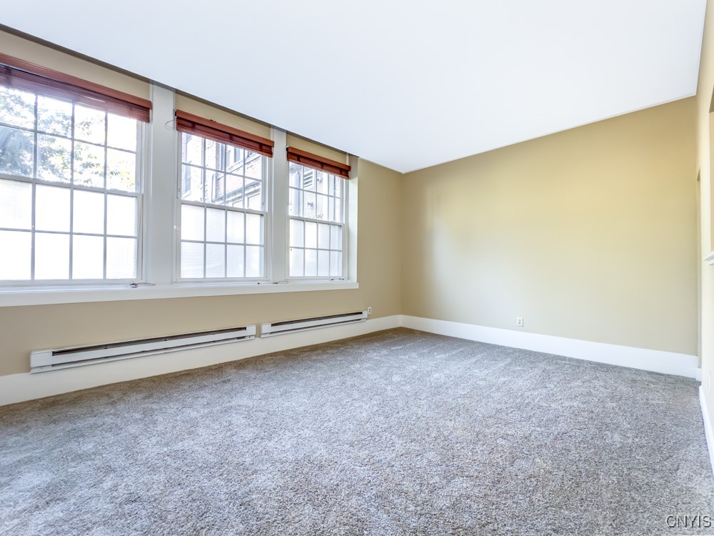 917 Madison Street, Unit 5 Syracuse, NY 13210 - Photo 9 of 19