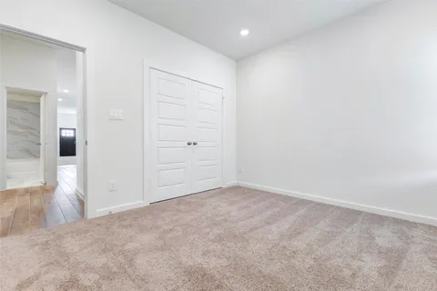 $305,000 | 6463 Escondido Drive, Rosharon, TX 77583