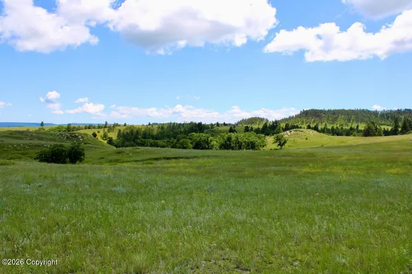 $398,500 | 4 Bay Mountain Road, Hulett, WY 82720