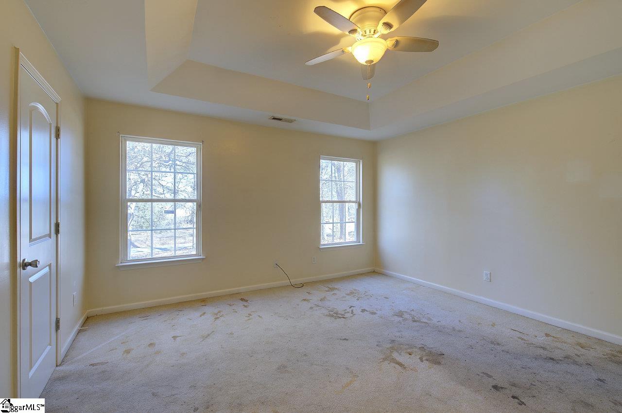 86 Stallings Road Taylors, SC 29687 - Photo 8 of 16