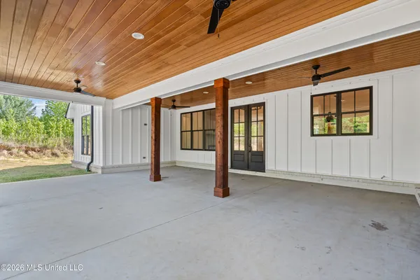 $520,000 | 84 Dudley Place, Byhalia, MS 38611