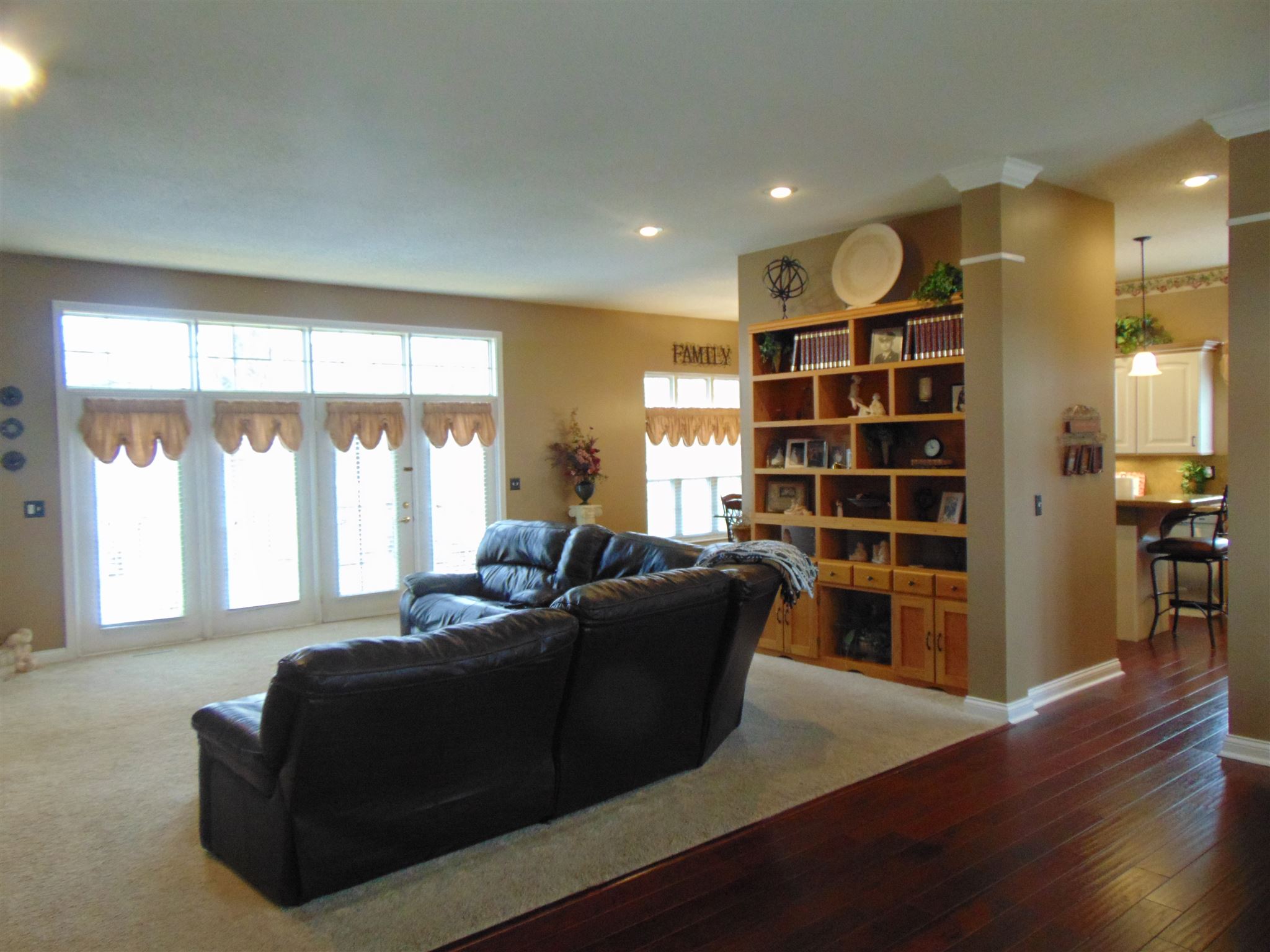 209 South Buckingham Road Yorktown, IN 47396 - Photo 12 of 35 Gallery Image 12