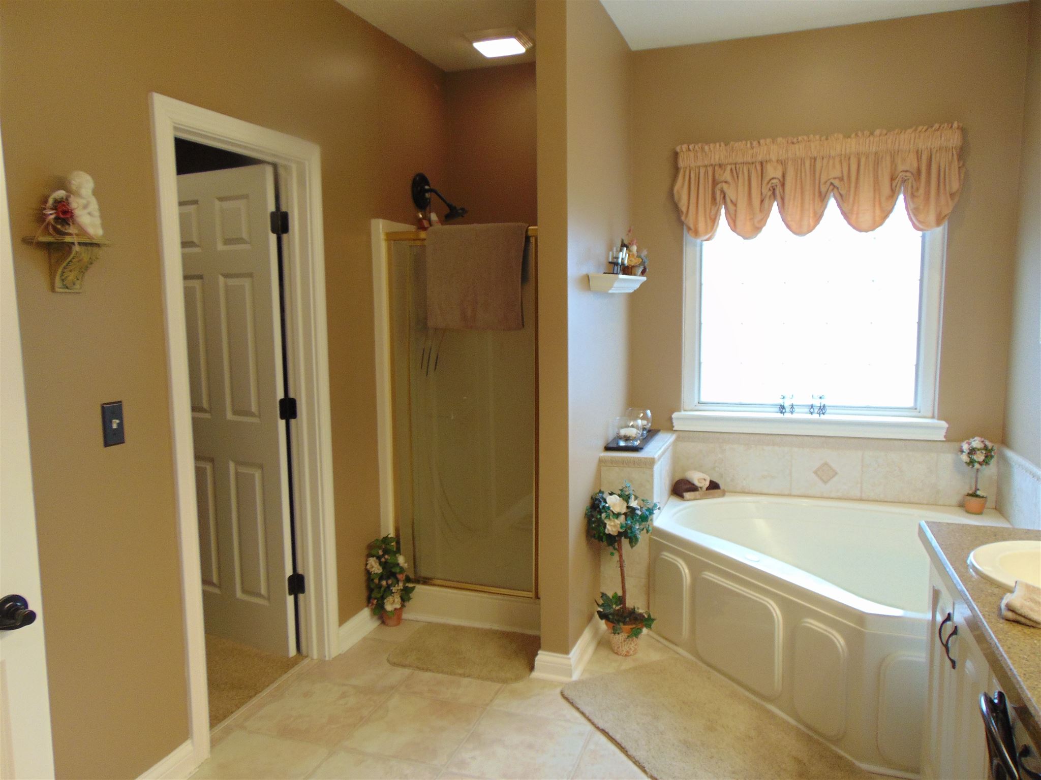 209 South Buckingham Road Yorktown, IN 47396 - Photo 18 of 35 Gallery Image 18