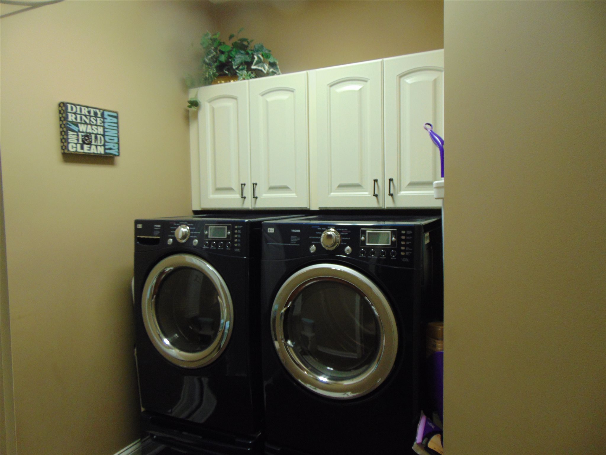 209 South Buckingham Road Yorktown, IN 47396 - Photo 30 of 35 Gallery Image 30