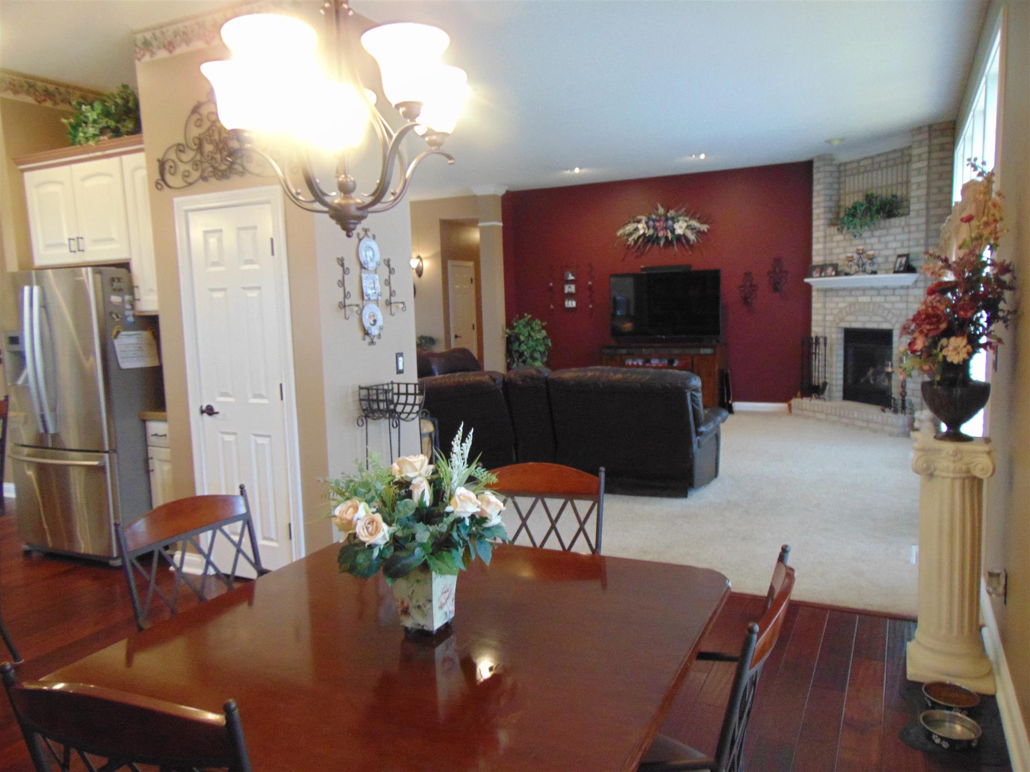 209 South Buckingham Road Yorktown, IN 47396 - Photo 10 of 35 Gallery Image 10