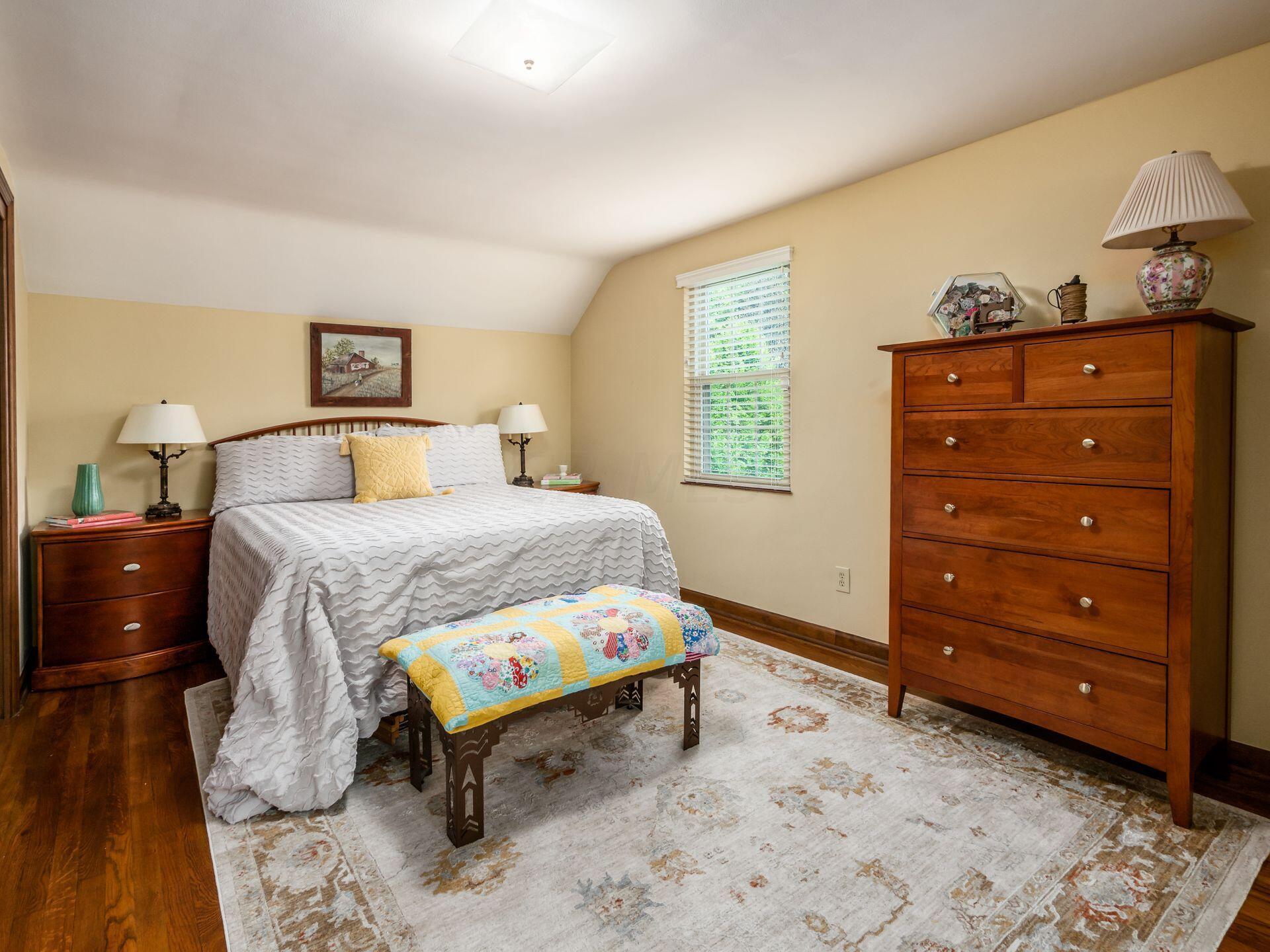 363 South Kellner Road Columbus, OH 43209 - Photo 38 of 72 Third Bedroom