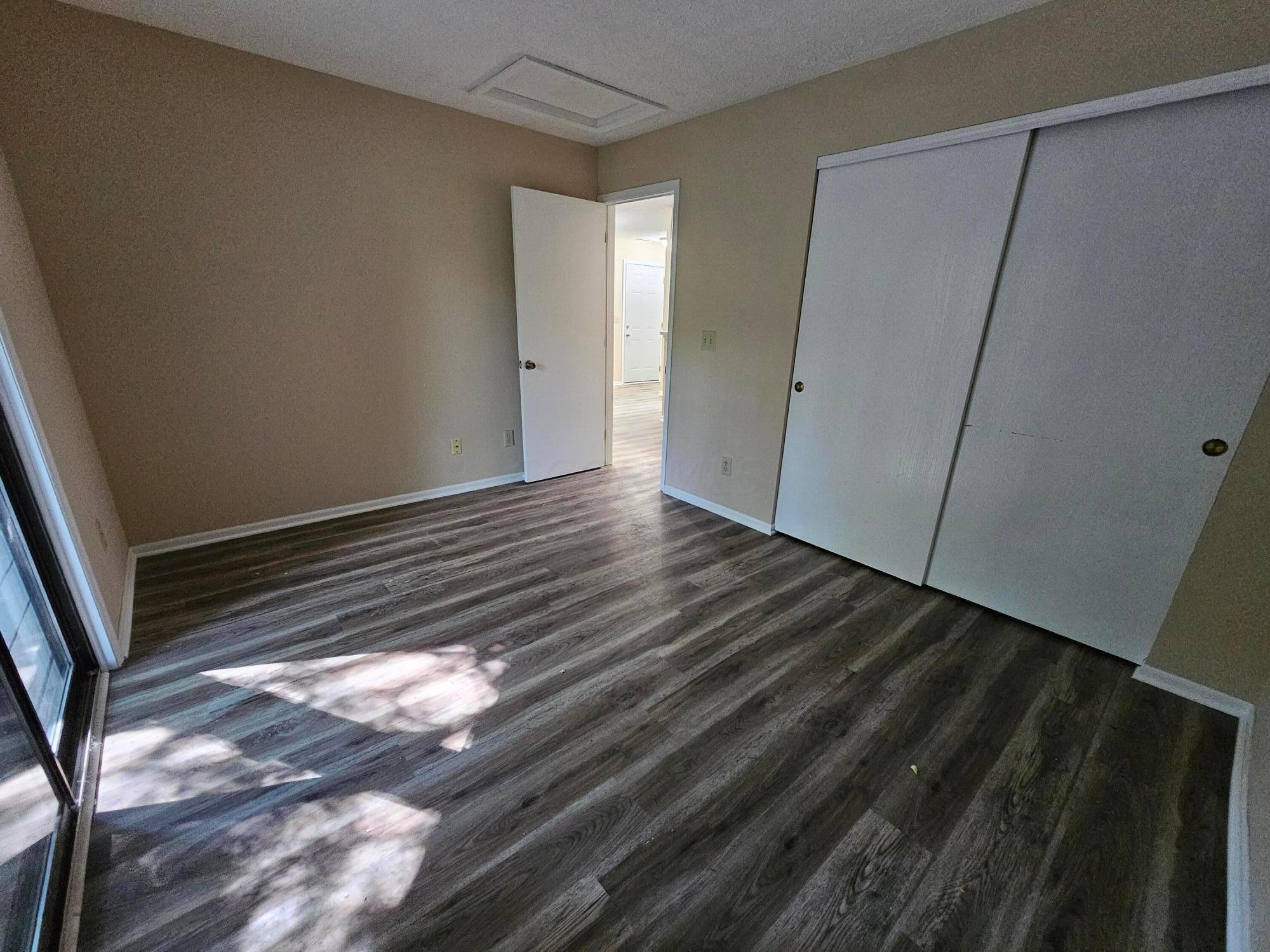 5334 Darlington Road, Unit E Columbus, OH 43220 - Photo 17 of 22 20240814_111005