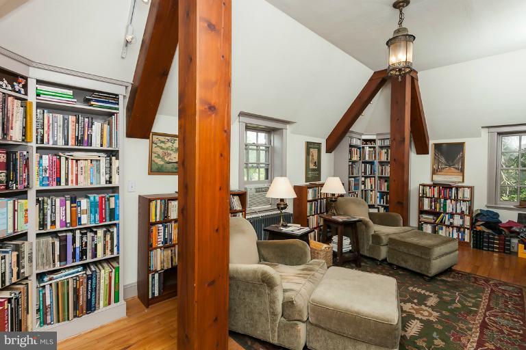 4102 Westview Road Baltimore, MD 21218 - Photo 1 of 30 Interior (General)