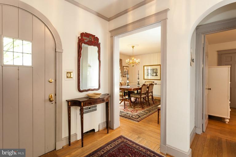 4102 Westview Road Baltimore, MD 21218 - Photo 2 of 30 Interior (General)