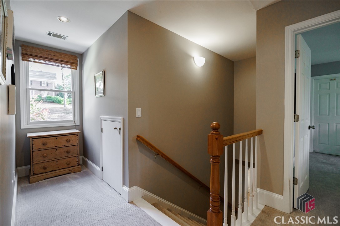 152 Ridgewood Place Athens, GA 30606 - Photo 12 of 49